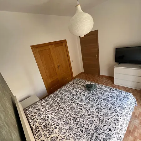 3 Bedrooms *