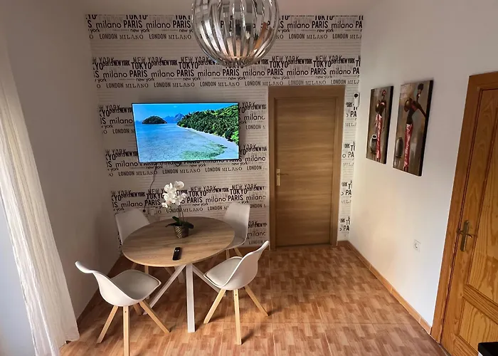 3 Bedrooms Málaga